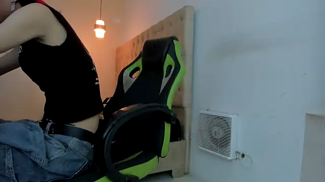 Darkknightx01 online show from 11-09-25, 02:15