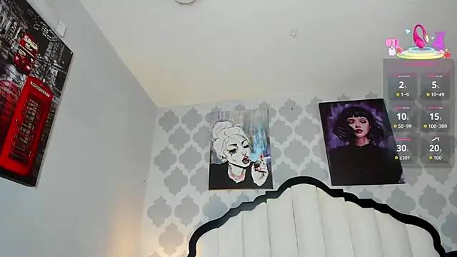 SarahMiler  online show from 11-04-25, 07:50