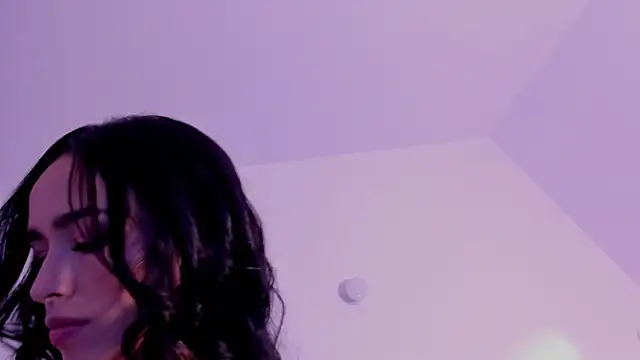 Taylormaxwell online show from 11-27-25, 08:20