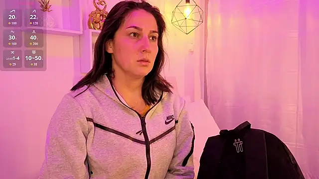 Samaraa Smith online show from 10-27-25, 11:00