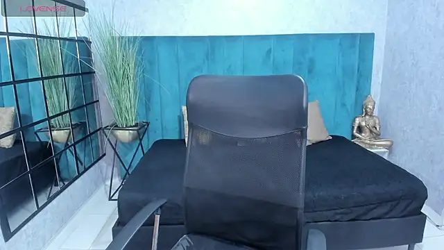 Snapshot of VictoriaaBlair chatting on 02-25-26, 06:30 VictoriaaBlair online show from 02-25-26, 06:30