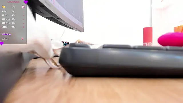 Snapshot of juliana_davies_ chatting on 10-10-25, 09:37 juliana davies online show from 10-10-25, 09:37