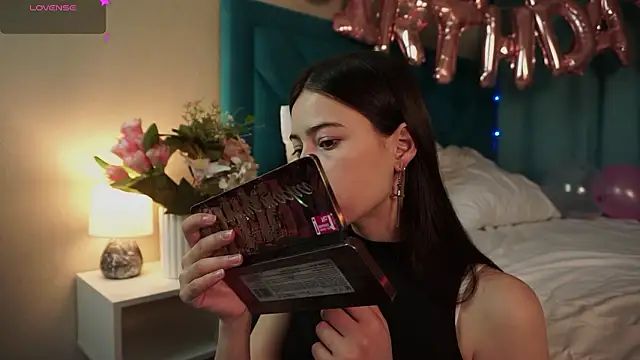 Snapshot of ywixos chatting on 02-28-26, 03:44 ywixos online show from 02-28-26, 03:44