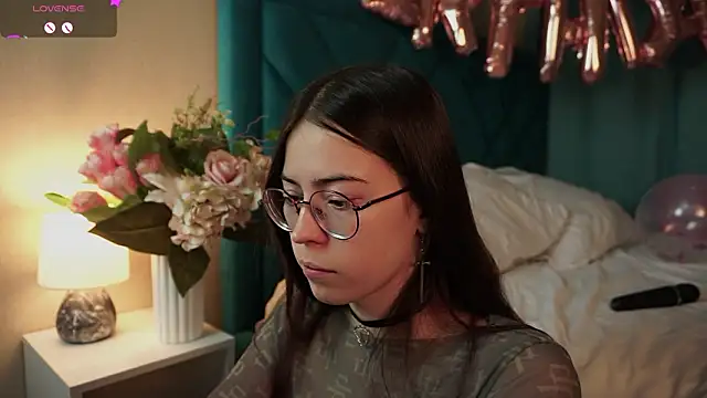 Snapshot of ywixos chatting on 02-24-26, 02:29 ywixos online show from 02-24-26, 02:29