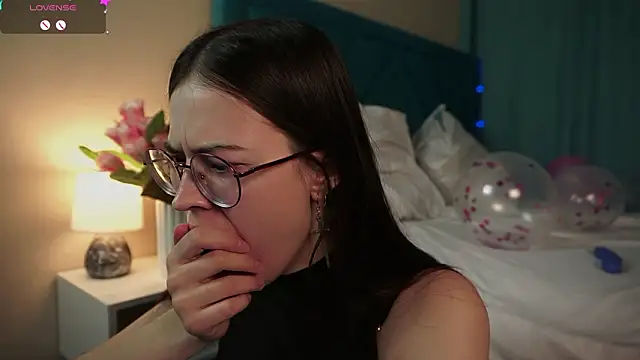 Snapshot of ywixos chatting on 03-03-26, 02:46 ywixos online show from 03-03-26, 02:46