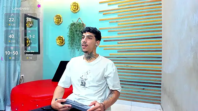 Snapshot of jharol_cardonaa chatting on 09-13-25, 01:27 jharol cardonaa online show from 09-13-25, 01:27