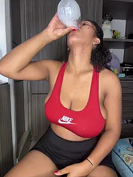 Mia sweet80 online show from 10-26-25, 03:51