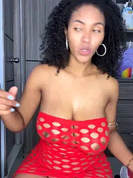 Snapshot of Mia_sweet80 chatting on 10-01-25, 02:49 Mia sweet80 online show from 10-01-25, 02:49