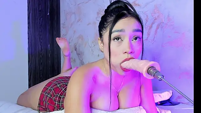 Eva cutte online show from 03-22-26, 11:56