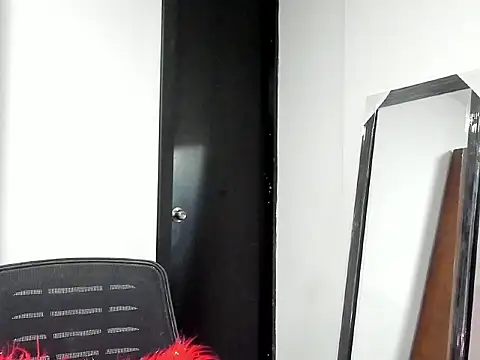 Maddy Mills online show from 09-22-25, 07:31