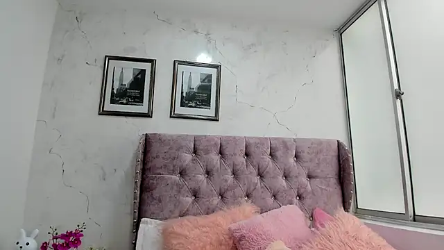 Maddy Mills online show from 03-15-26, 04:03