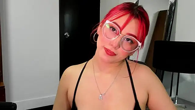 Maddy Mills online show from 10-02-25, 07:17