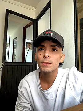 Jacobs0 online show from 10-04-25, 02:18