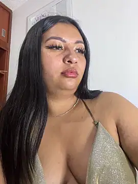 Issa Santana online show from 12-16-25, 08:46