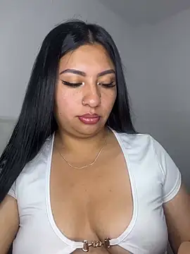 Issa Santana online show from 05-27-26, 09:33
