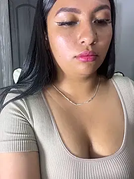 Snapshot of Issa_Santana chatting on 09-21-25, 07:19 Issa Santana online show from 09-21-25, 07:19