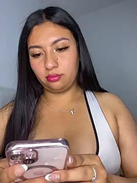 Issa Santana online show from 03-25-26, 09:57