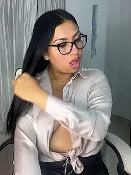 Issa Santana online show from 05-20-26, 10:07