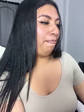 Issa Santana online show from 11-20-25, 06:41