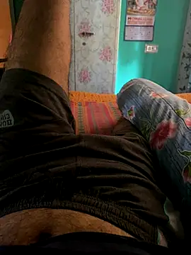 Snapshot of darkbluemoon chatting on 10-18-25, 02:24 darkbluemoon online show from 10-18-25, 02:24