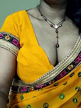 Hotty Sonali online show from 09-30-25, 01:17