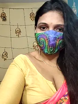 Hotty Sonali online show from 10-15-25, 11:40