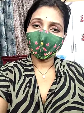 Hotty Sonali online show from 04-30-26, 03:19