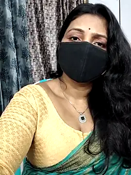 Hotty Sonali online show from 03-28-26, 02:01