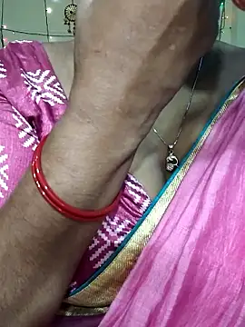 Hotty Sonali online show from 10-11-25, 01:06