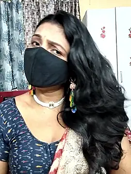 Hotty Sonali online show from 05-17-26, 02:11