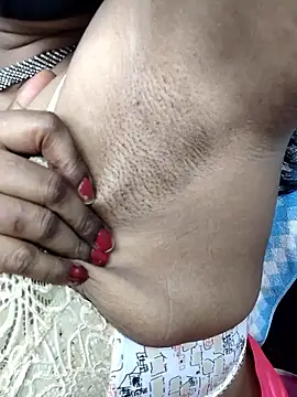 Hotty Sonali online show from 04-30-26, 01:34