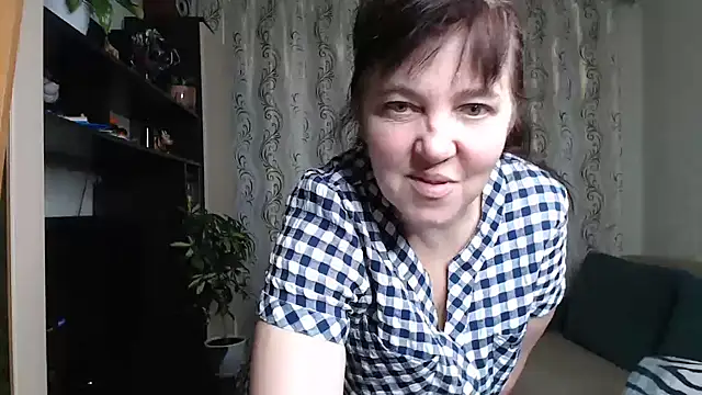 Illusionq online show from 10-17-25, 05:00