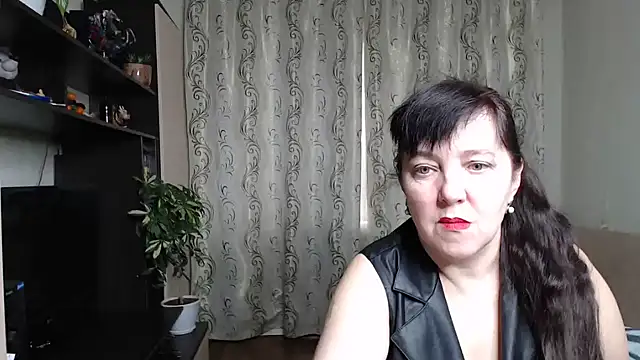 Illusionq online show from 10-21-25, 04:56