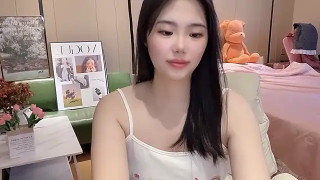 suki-1 online show from 09-18-25, 08:50