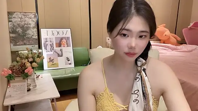 suki-1 online show from 10-15-25, 08:33