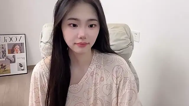 suki-1 online show from 07-14-26, 05:01
