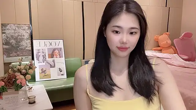 suki-1 online show from 10-10-25, 07:09