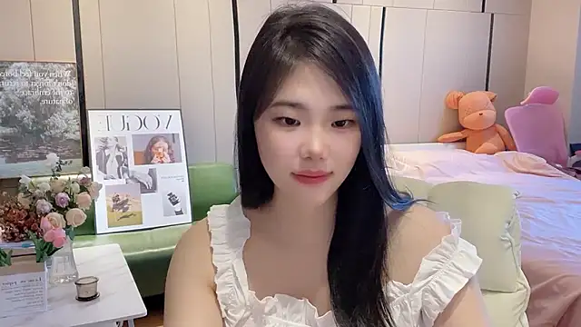 suki-1 online show from 10-08-25, 08:38