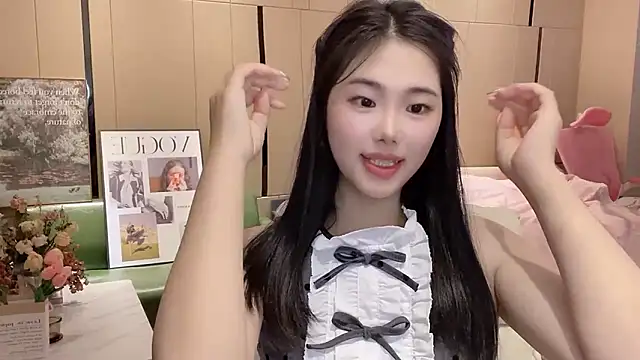 suki-1 online show from 10-16-25, 08:22