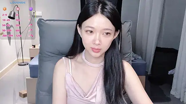 NiNi-baby520 online show from 10-30-25, 07:28