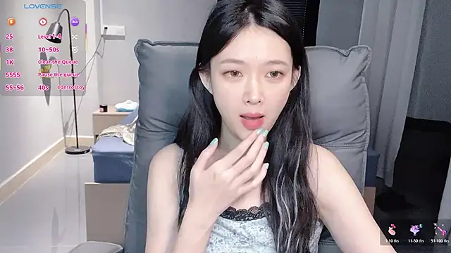 NiNi-baby520 online show from 11-03-25, 07:35