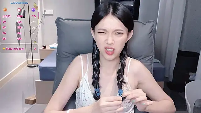 NiNi-baby520 online show from 10-28-25, 07:18