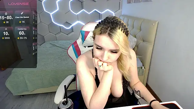 aliicemeow online show from 06-10-26, 05:30