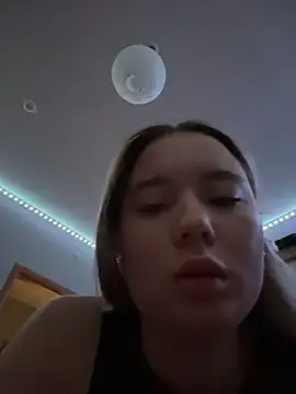 StephanieMur online show from 11-27-25, 03:18