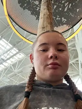 StephanieMur online show from 10-12-25, 04:47