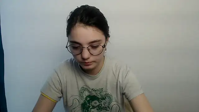 Sun Shine   online show from 02-23-26, 08:26