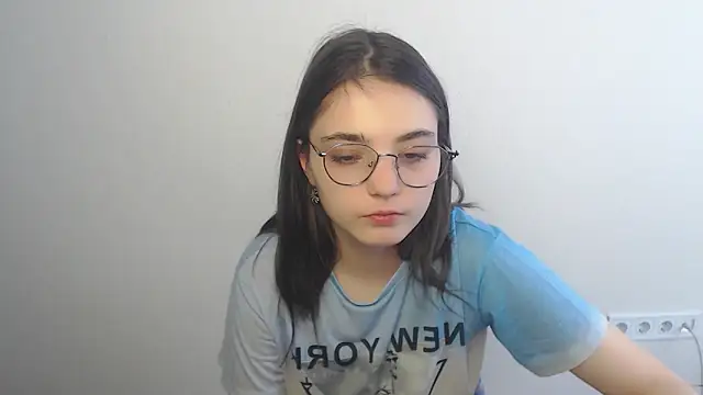 Sun Shine   online show from 05-17-26, 04:34