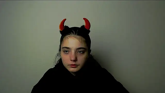 Sun Shine   online show from 10-16-25, 09:56