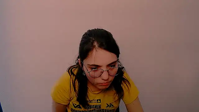 Sun Shine   online show from 05-15-26, 01:09