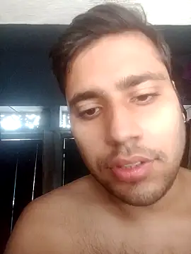 Snapshot of Desirock001 chatting on 10-25-25, 03:38 Desirock001 online show from 10-25-25, 03:38